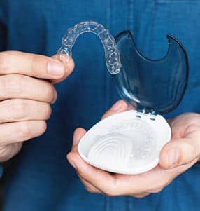 Get Invisalign Clear Aligners Near Starlight Estates